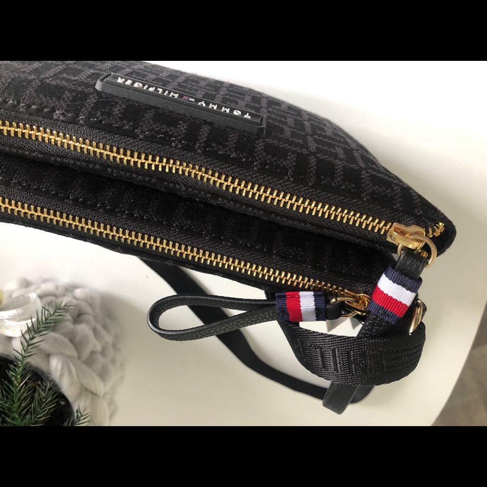 Tommy Hilfiger Purse
